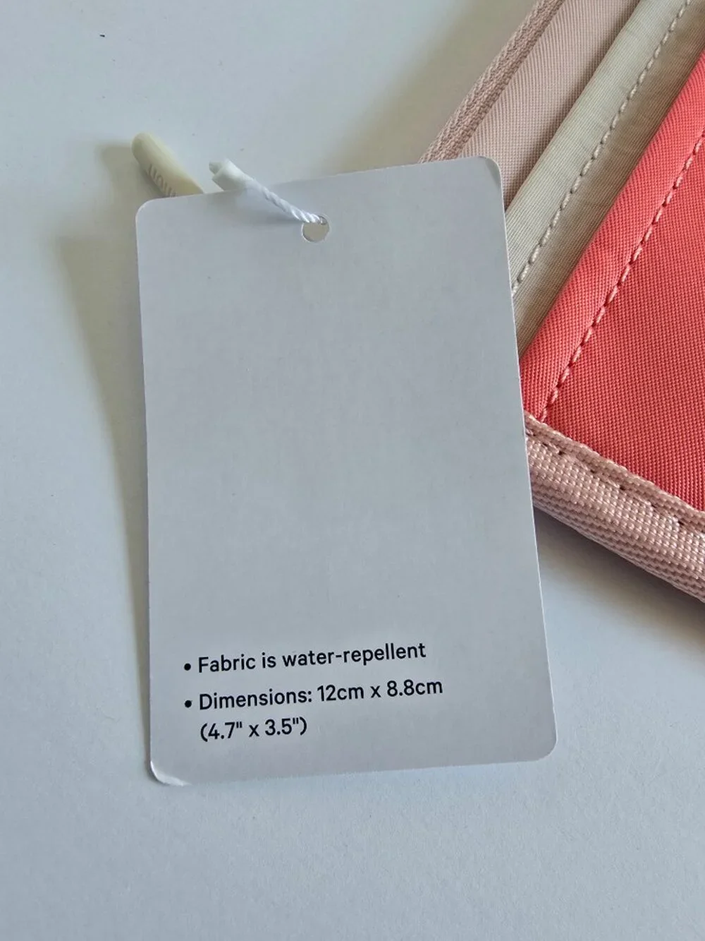 NWT Lululemon True Identity Card Case PIMI/WHTO/RPCR